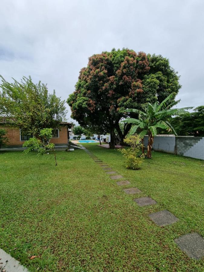 Casa Dom Quixote, Pequena Chacara No Centro Da Cidade Villa Atibaia Eksteriør bilde